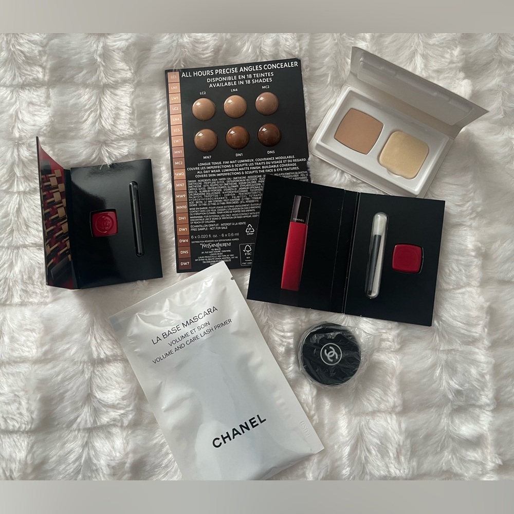 Chanel makeup samples - Picture 3 of 14